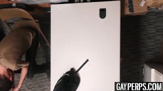 Teen shoplifter sucks officers considerable dick before without condoms shagging