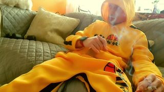 Mellow yellow smoke drift inhale