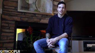 Large penis newcomer jayden jerks off titanic chubby dick.