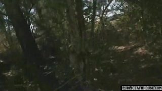 Guy go to public park to fuck