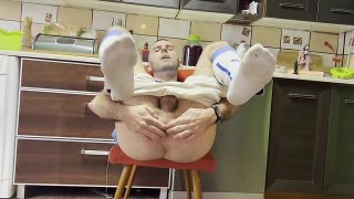 Werther blue: ass stretching and anal orgasm after soccer training